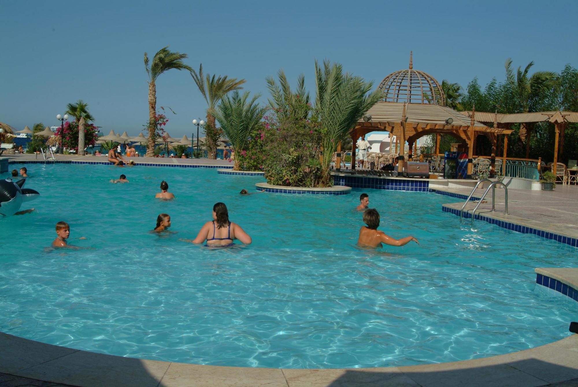 Bella Vista Resort Hurghada Families And Couples Only Exterior photo